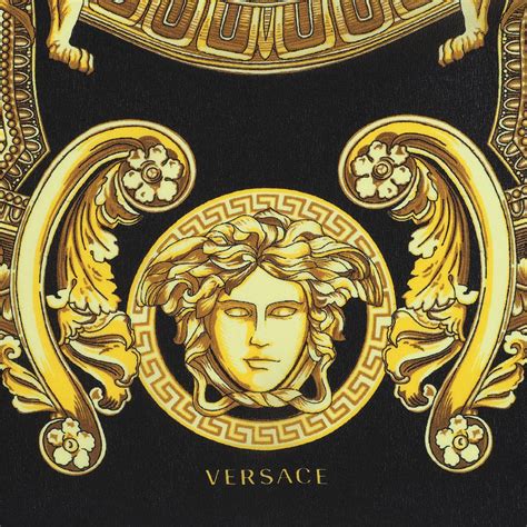 versace gold 